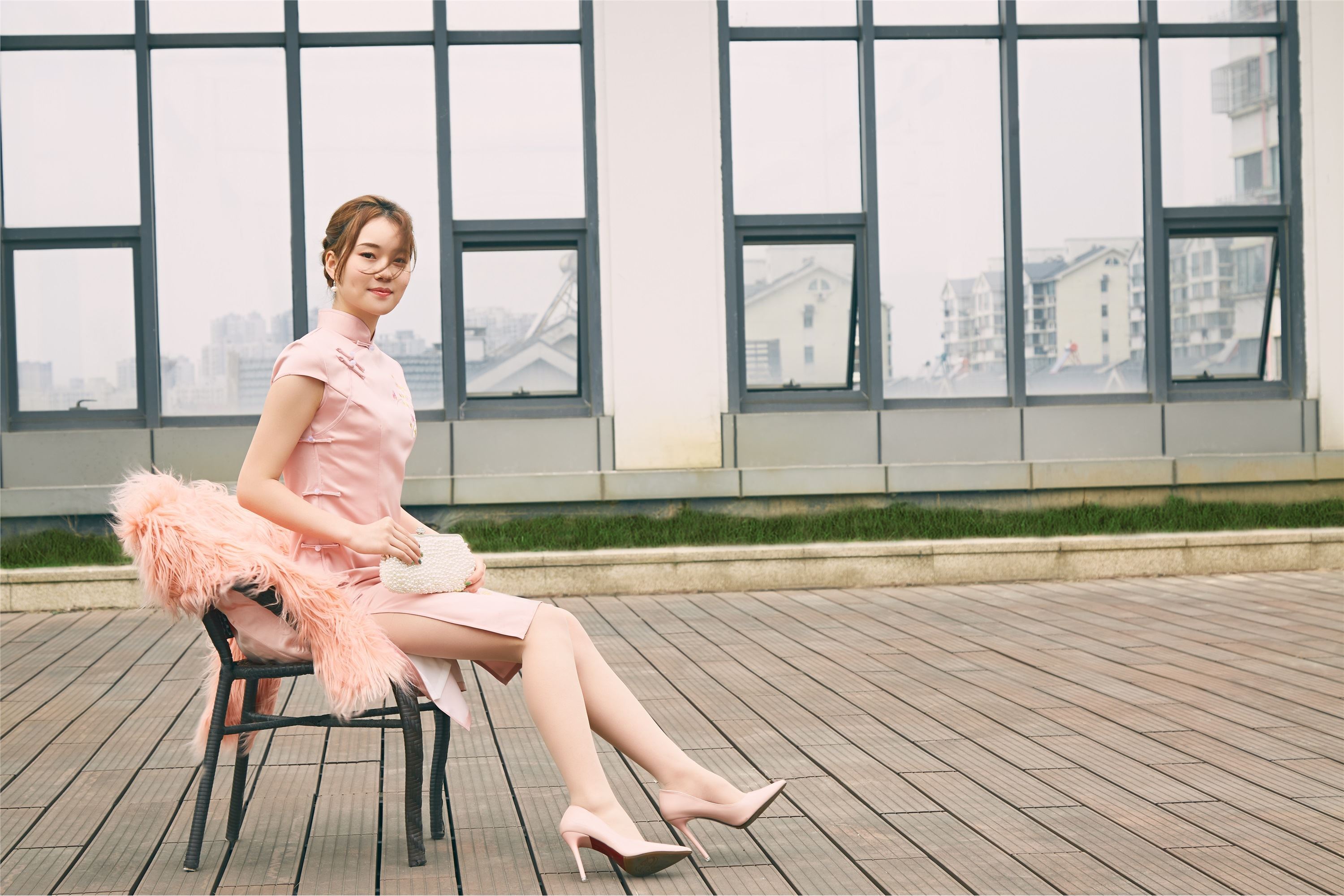 奈丝写真 NO.079 露露-捋捋被风吹乱的秀发